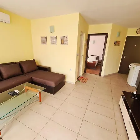 Apartment House Black Sea *