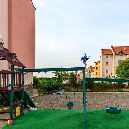 House Black Sea شقة ابزور