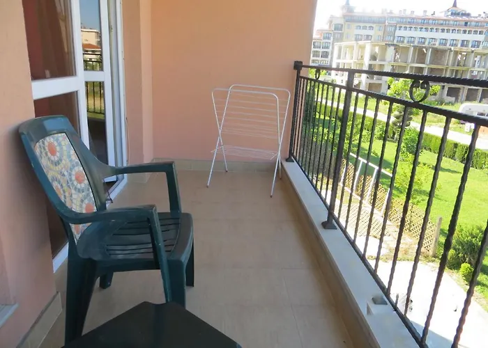 شقة House Black Sea ابزور