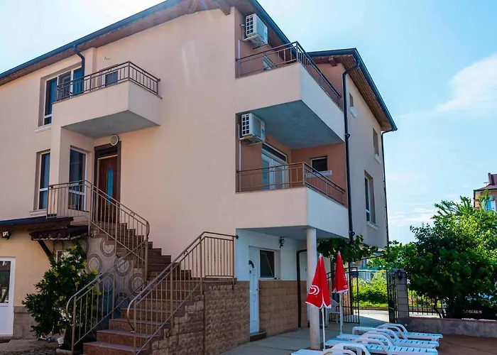 House Black Sea شقة *